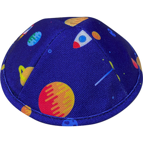 Kippa, fabric, space design