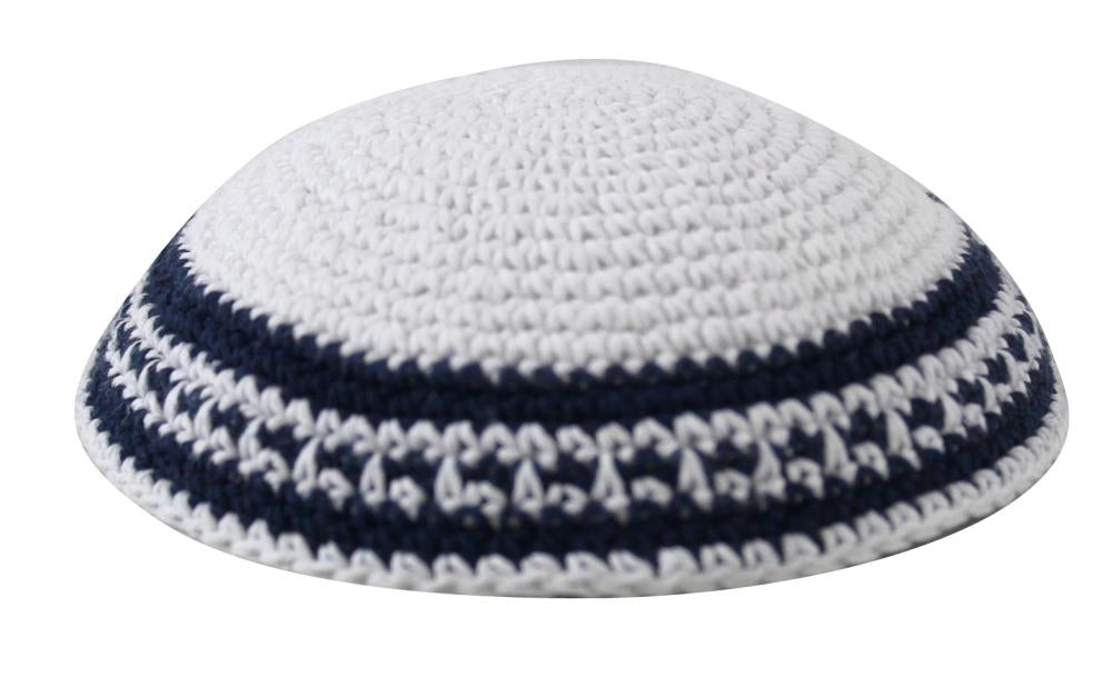 Kippa, Knitted, White